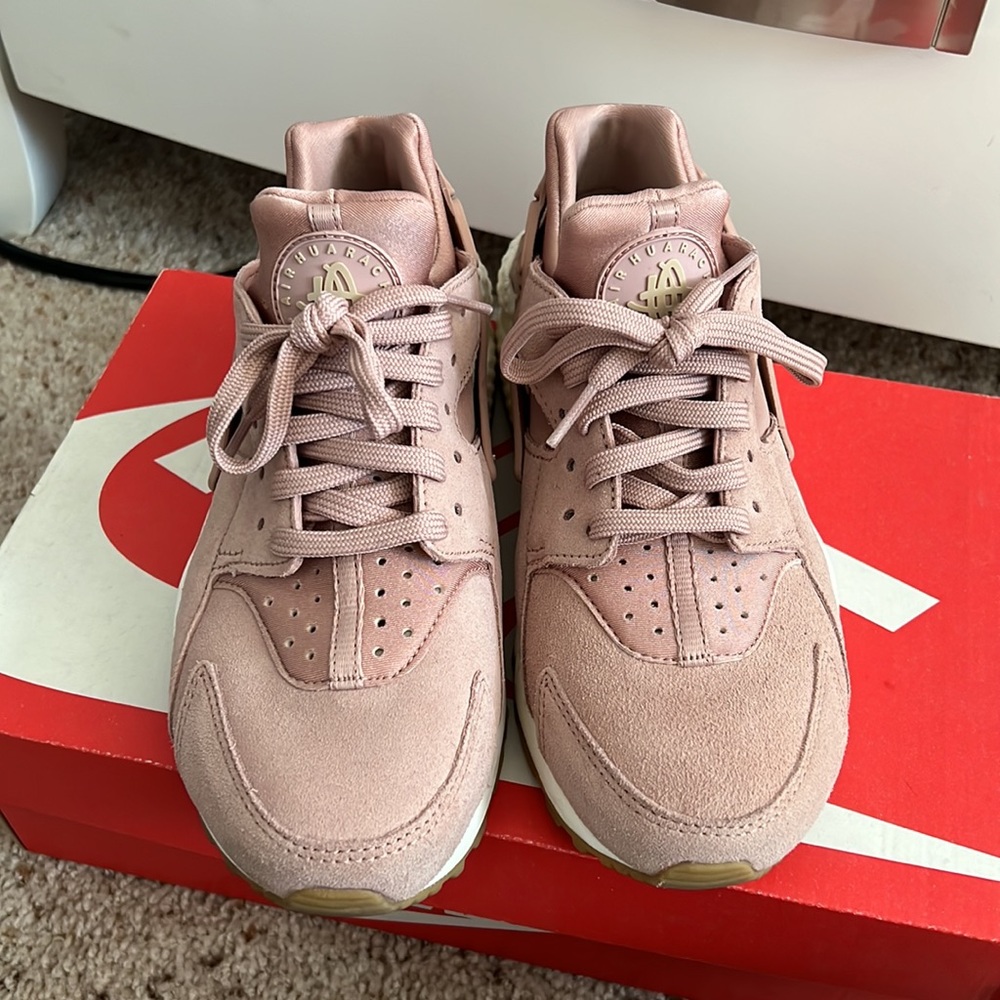 Pink Huarache - Picture 4 of 4